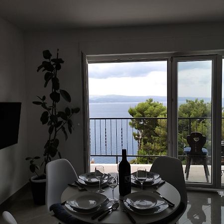 Rake Apartment Omiš Екстериор снимка